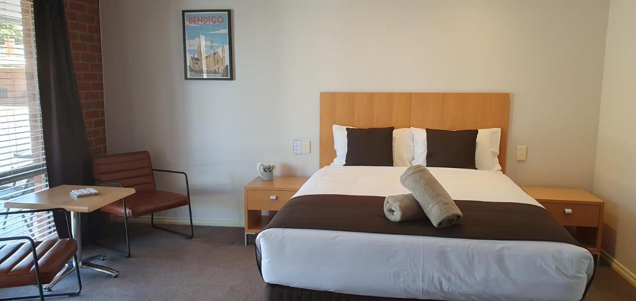 Golden Reef Motor Inn Бендиго Екстериор снимка