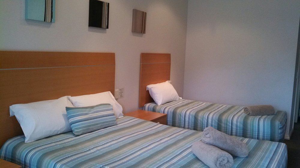 Golden Reef Motor Inn Бендиго Екстериор снимка