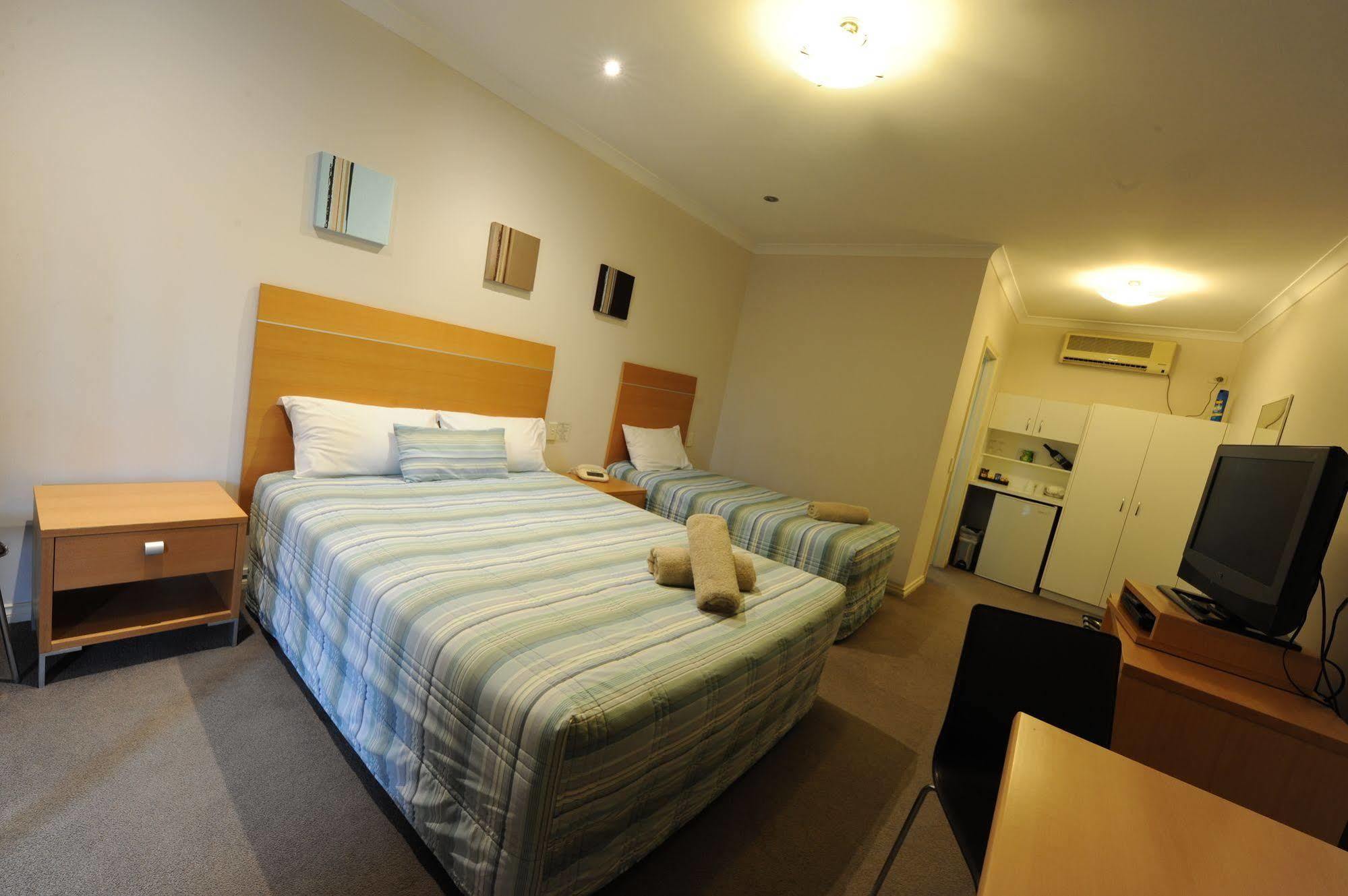 Golden Reef Motor Inn Бендиго Екстериор снимка
